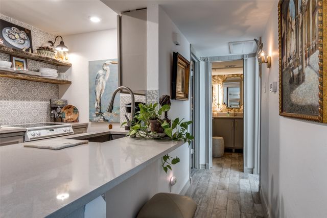 4851 Cedar Springs Road 182, Dallas, TX 75219