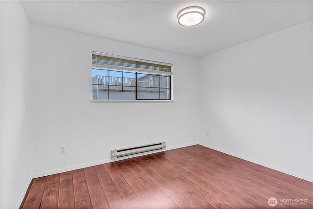 1318 S 82nd Street, Tacoma, WA 98408
