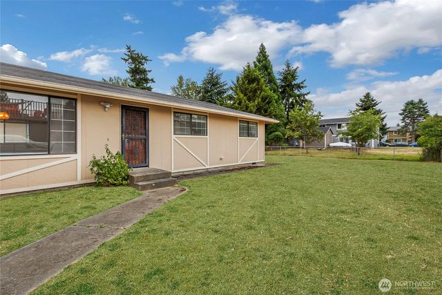1318 S 82nd Street, Tacoma, WA 98408
