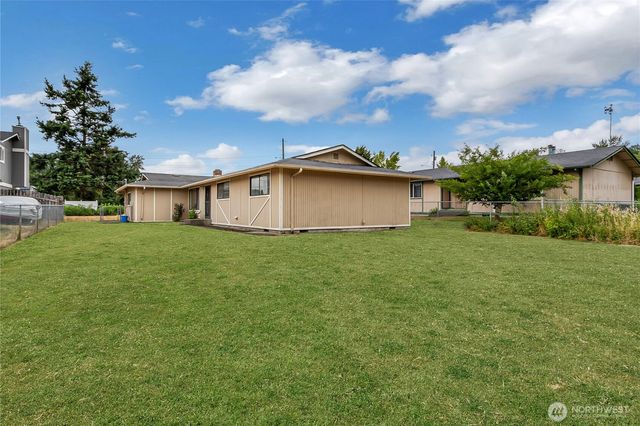 1318 S 82nd Street, Tacoma, WA 98408