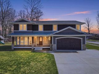 33120 Tall Pine Court, Chesterfield Twp, MI 48047