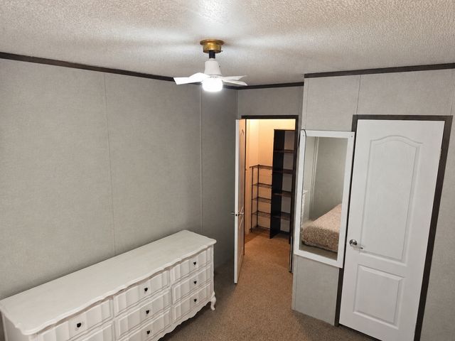 500 Captains Cutt Road, Oak Ridge, TX 76240
