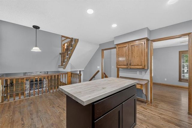 15624 W 81st Street, Lenexa, KS 66219