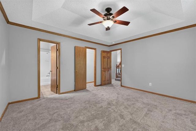 15624 W 81st Street, Lenexa, KS 66219
