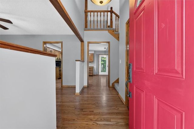 15624 W 81st Street, Lenexa, KS 66219
