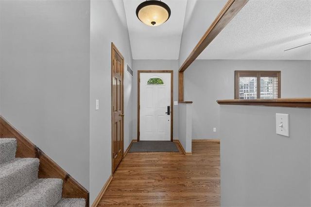 15624 W 81st Street, Lenexa, KS 66219