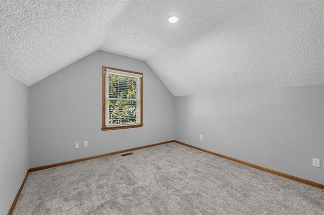 15624 W 81st Street, Lenexa, KS 66219