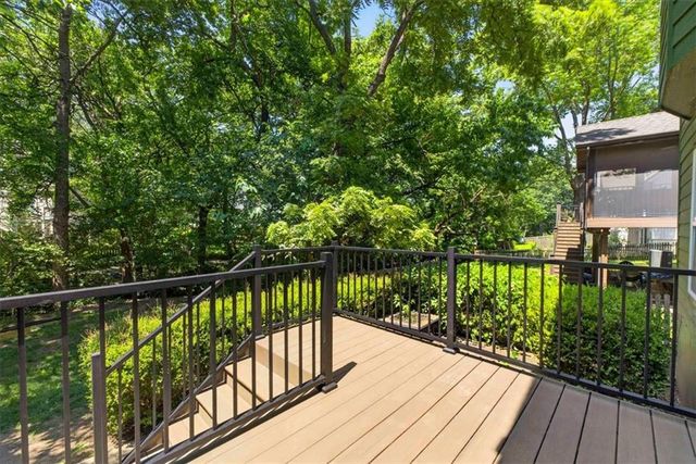 15624 W 81st Street, Lenexa, KS 66219