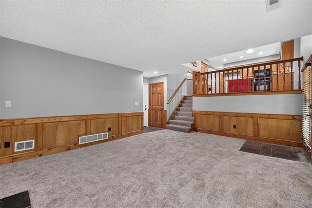 15624 W 81st Street, Lenexa, KS 66219