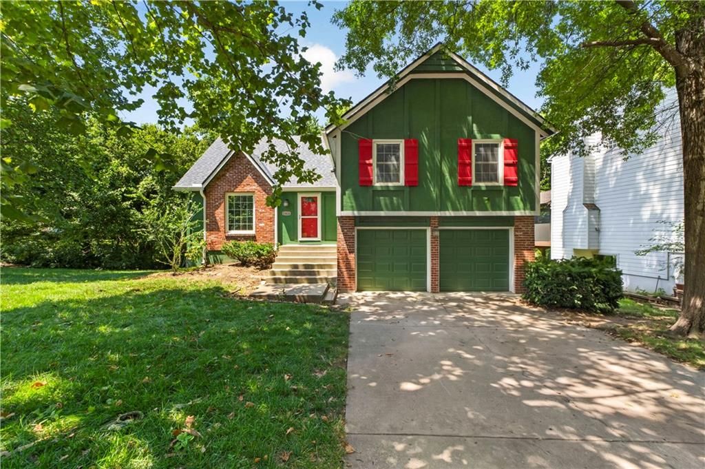 15624 W 81st Street, Lenexa, KS 66219