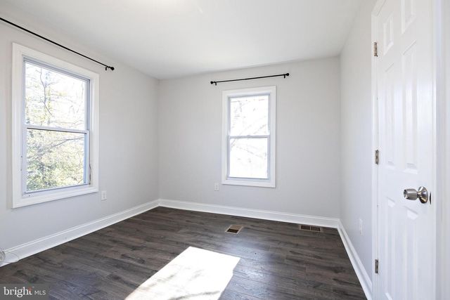 215 CONARD AVE, Collingswood, NJ 08108