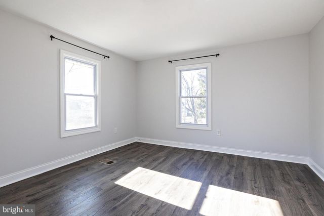 215 CONARD AVE, Collingswood, NJ 08108