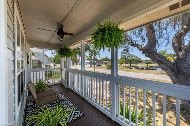 2040 Clarke AVE, Fort Myers, FL 33905