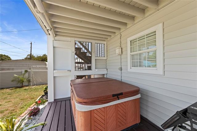 2040 Clarke AVE, Fort Myers, FL 33905