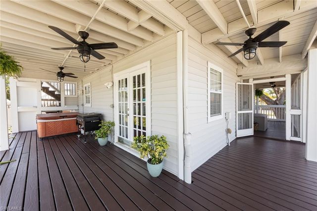 2040 Clarke AVE, Fort Myers, FL 33905