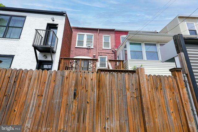 611 MORTON PL NE, Washington, DC 20002