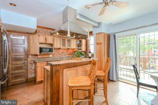 611 MORTON PL NE, Washington, DC 20002