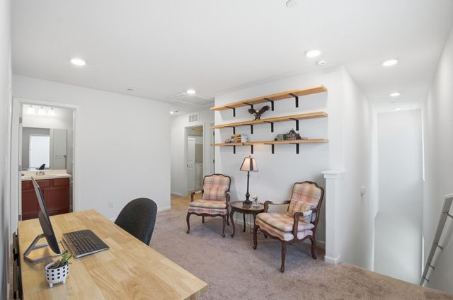 3709 E Cypress Avenue, Visalia, CA 93292