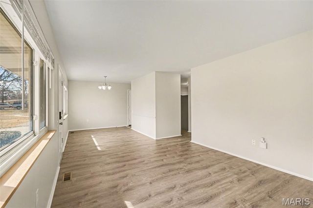 1475 Nashua Drive, Florissant, MO 63033