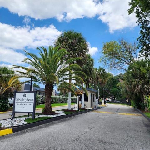 8020 N Colony Cir N 202, Tamarac, FL 33321