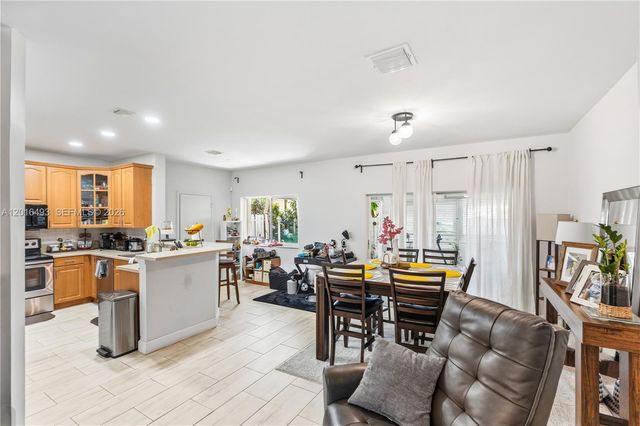 1844 SW 102nd Way, Miramar, FL 33025