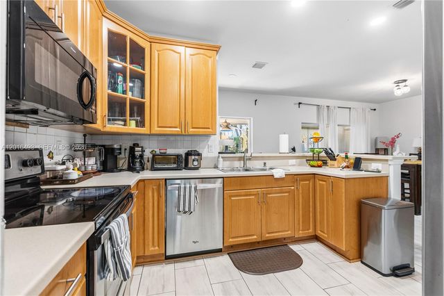 1844 SW 102nd Way, Miramar, FL 33025