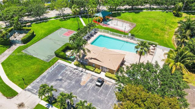 1844 SW 102nd Way, Miramar, FL 33025