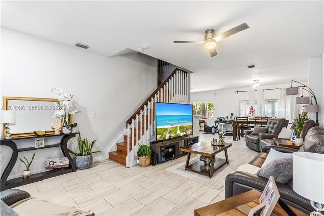 1844 SW 102nd Way, Miramar, FL 33025