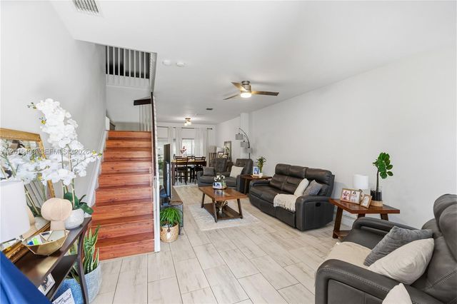 1844 SW 102nd Way, Miramar, FL 33025