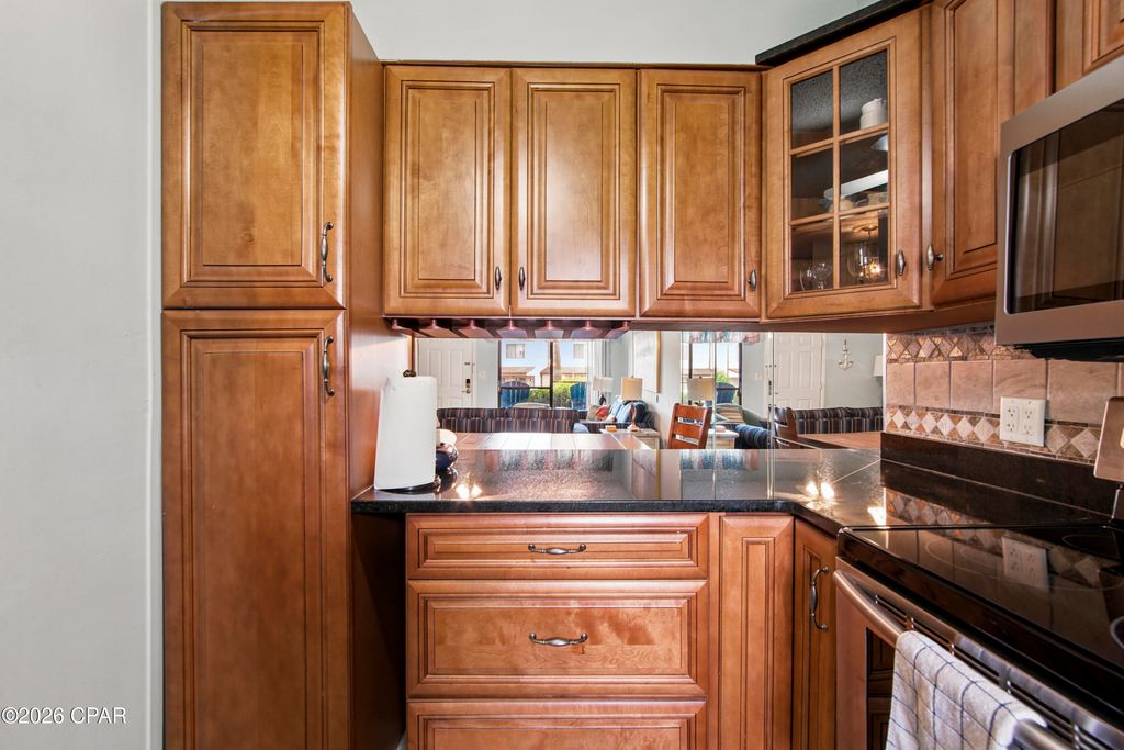 Image 10 of property listing at 17620 Front Beach Road Q5, Panama City Beach, FL 32413