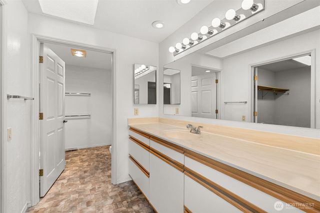 117 Hawthorn Lane, Centralia, WA 98531