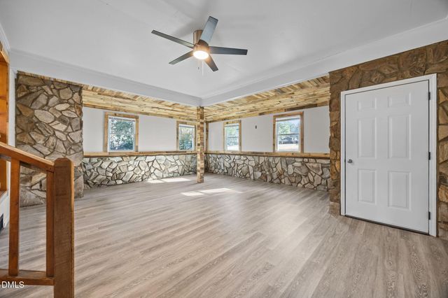 3645 Hicksboro Road, Henderson, NC 27537