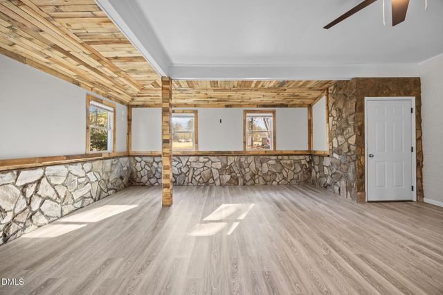 3645 Hicksboro Road, Henderson, NC 27537