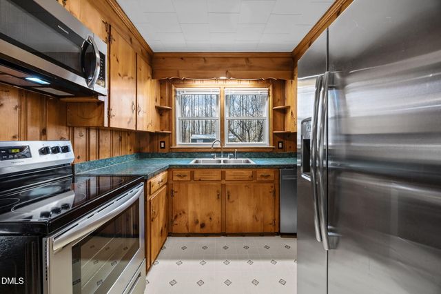 3645 Hicksboro Road, Henderson, NC 27537