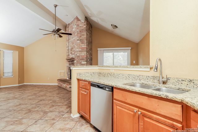 11319 Cache, San Antonio, TX 78245