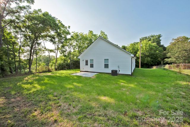 1028 Gibson Street, Albemarle, NC 28001