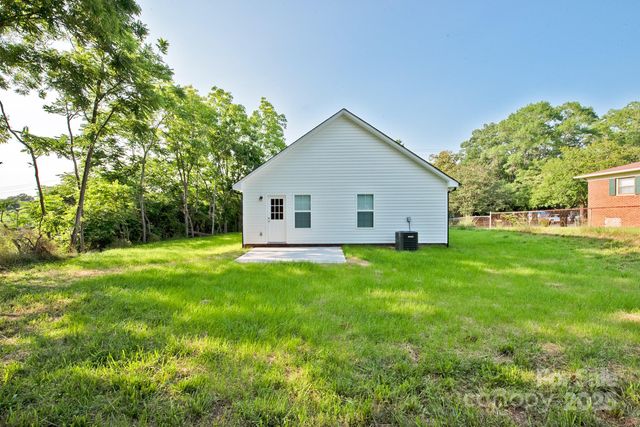 1028 Gibson Street, Albemarle, NC 28001