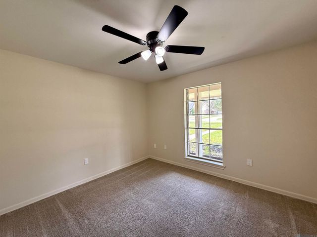 6148 Antioch Blvd, Baton Rouge, LA 70817
