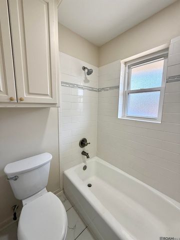 6148 Antioch Blvd, Baton Rouge, LA 70817