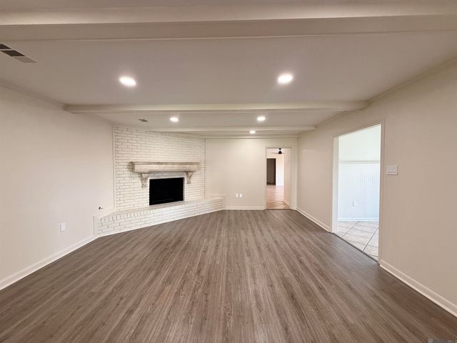 6148 Antioch Blvd, Baton Rouge, LA 70817