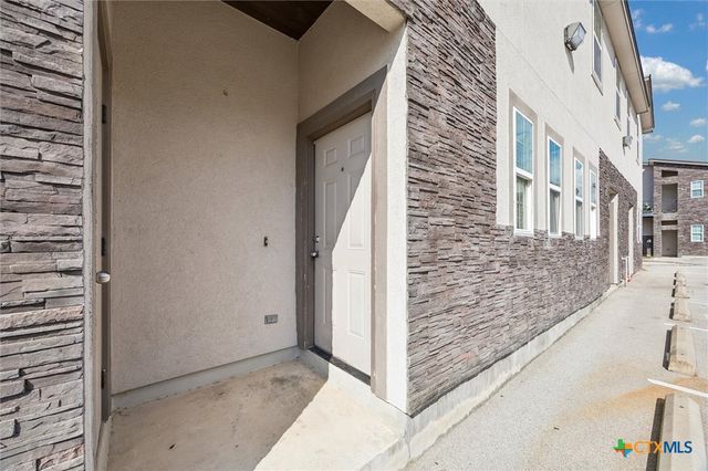 3067 View Ridge 3, Spring Branch, TX 78070