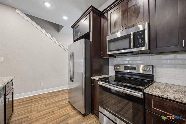 3067 View Ridge 3, Spring Branch, TX 78070