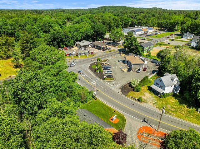 125 Ipswich Rd, Topsfield, MA 01983