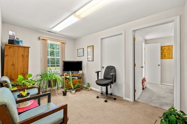 125 Ipswich Rd, Topsfield, MA 01983