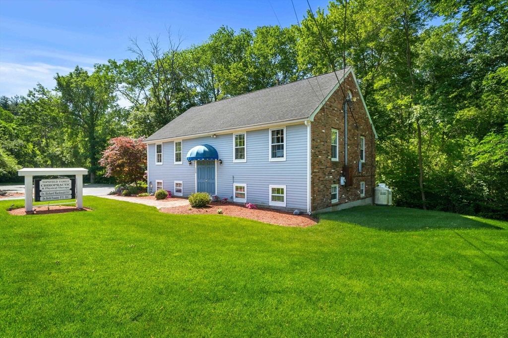 125 Ipswich Rd, Topsfield, MA 01983