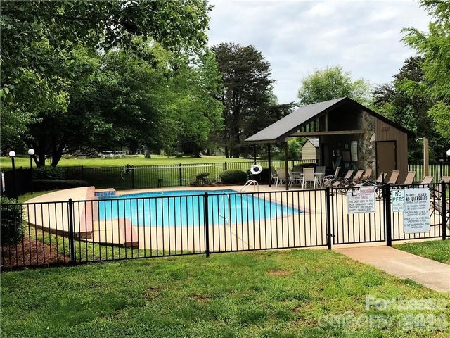 722 Mallard Head Lane 722, Mooresville, NC 28117