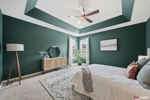 7265 Yankee Woods Drive, Lincoln, NE 68516