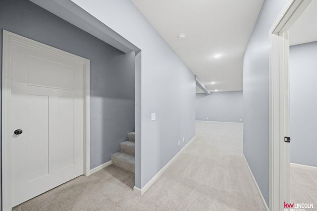 7265 Yankee Woods Drive, Lincoln, NE 68516