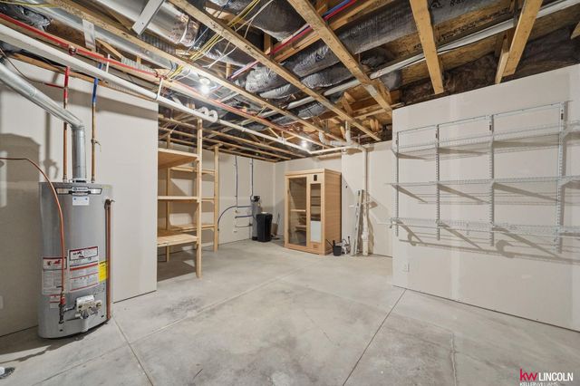 7265 Yankee Woods Drive, Lincoln, NE 68516