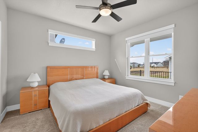 15227 Deerview Drive, Urbandale, IA 50323